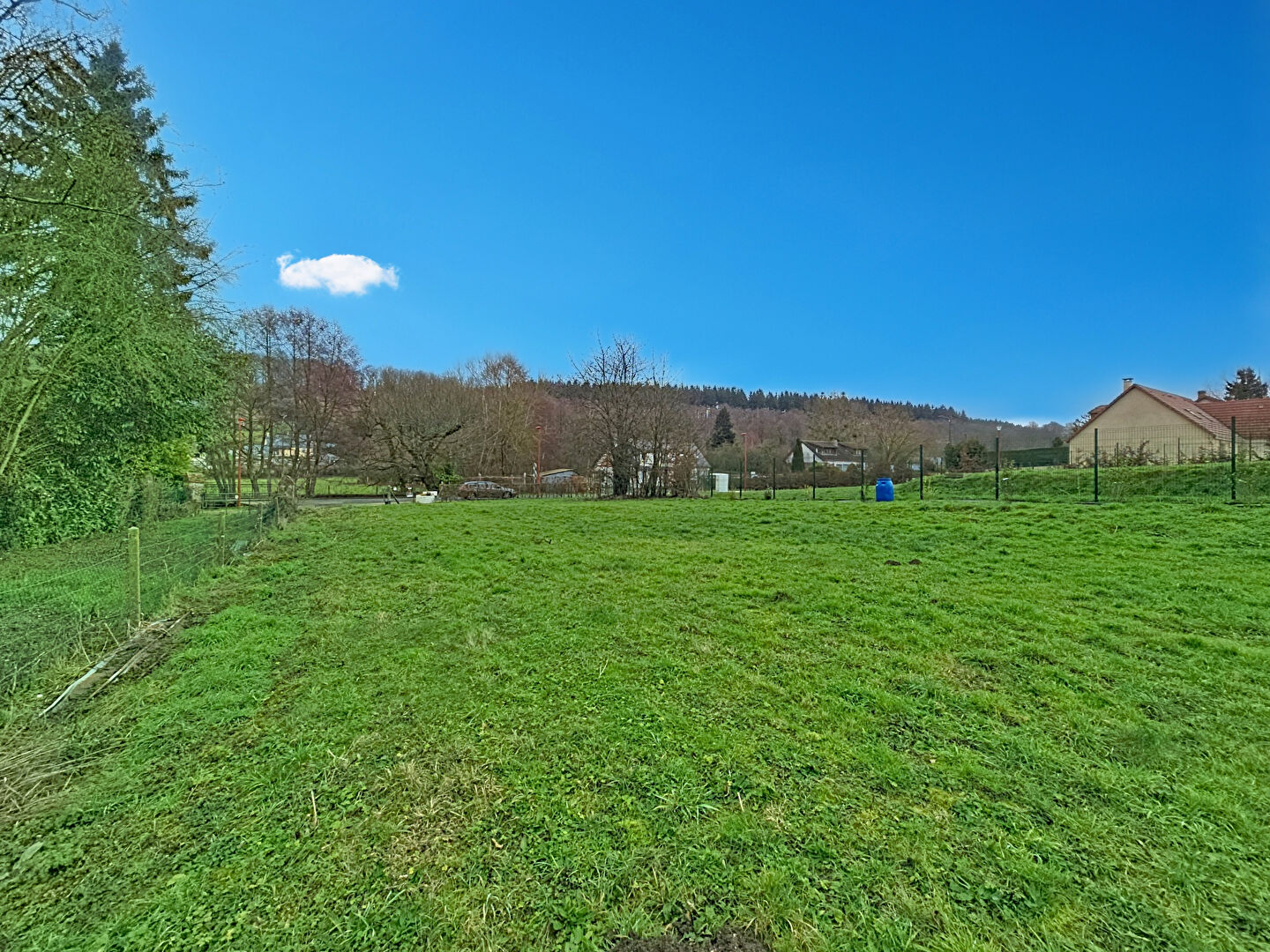 Terrain Saint Germain Sous Cailly 1010 m2