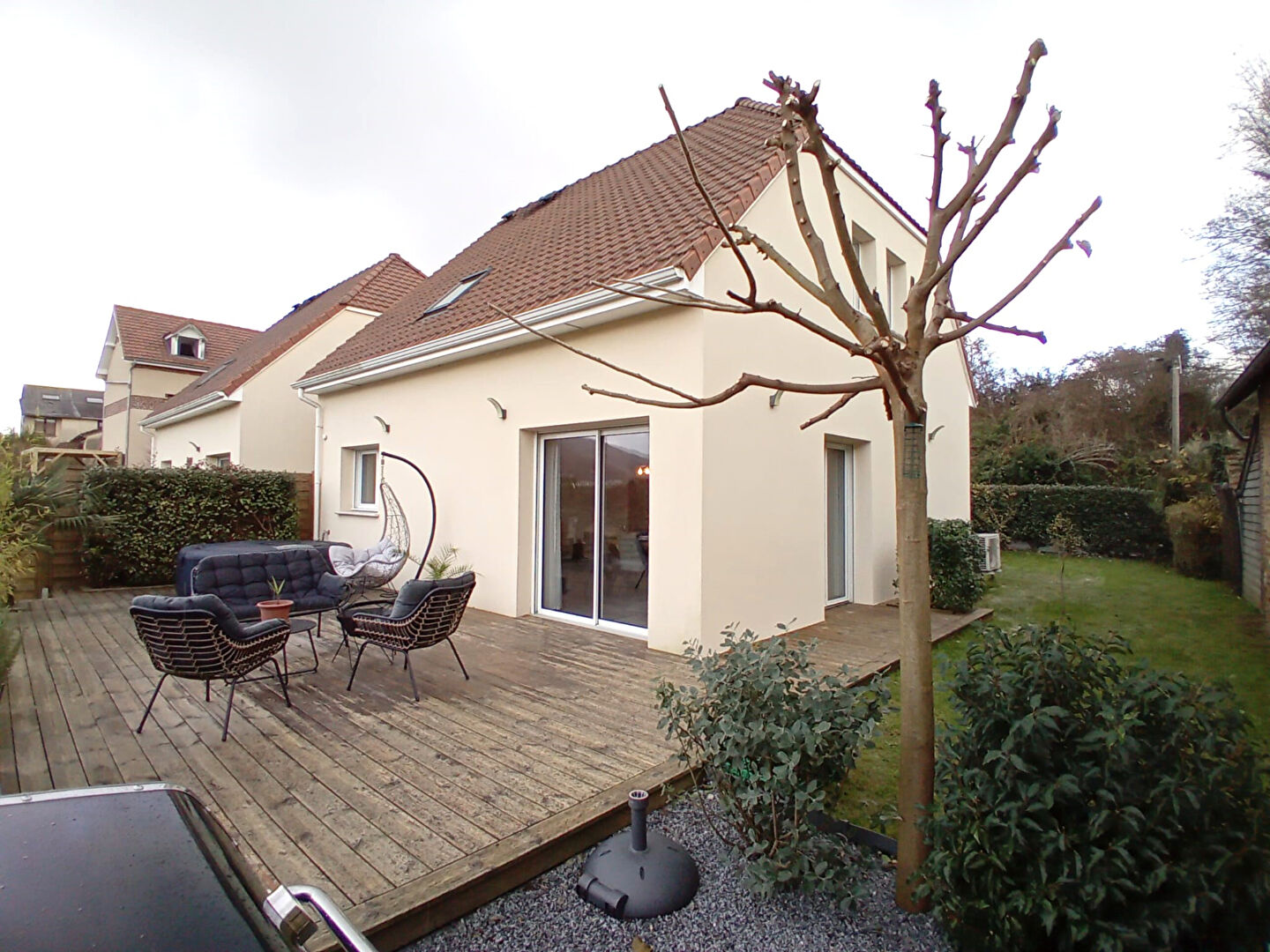 Maison  5 pièce(s) 85 m2