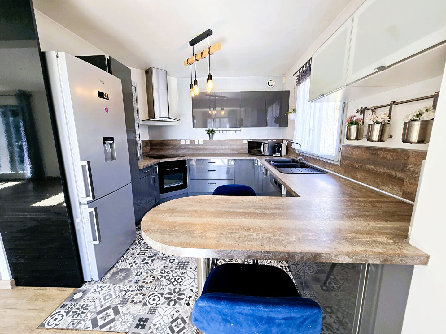 Maison  5 pièce(s) 105 m2