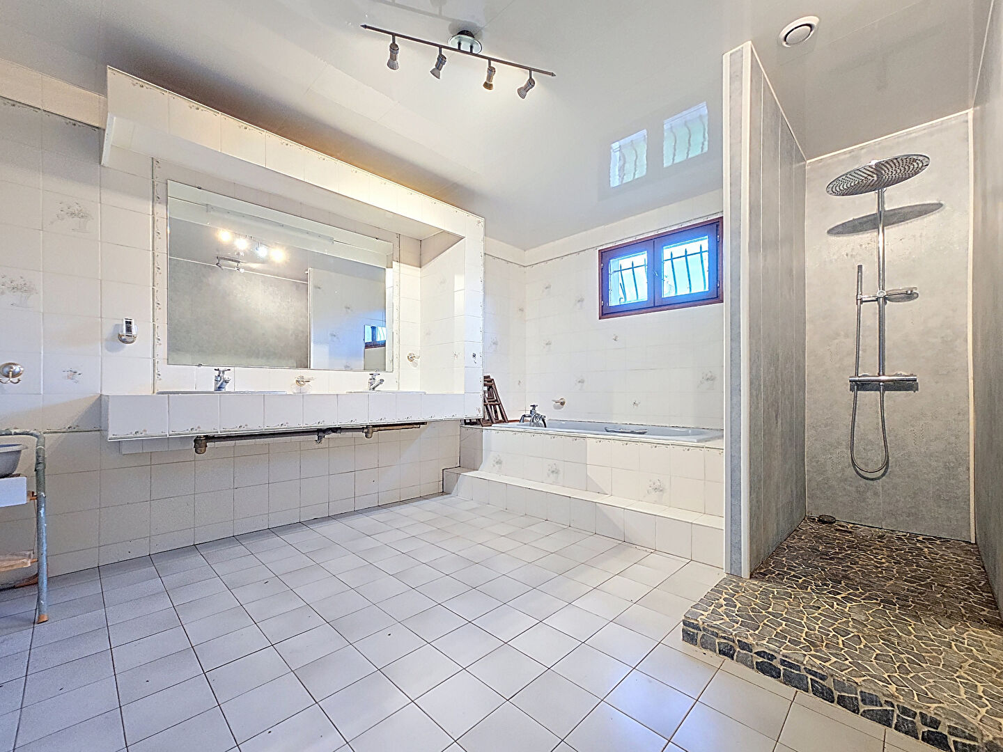 Maison Malaunay 5 pièce(s) 127.73 m2