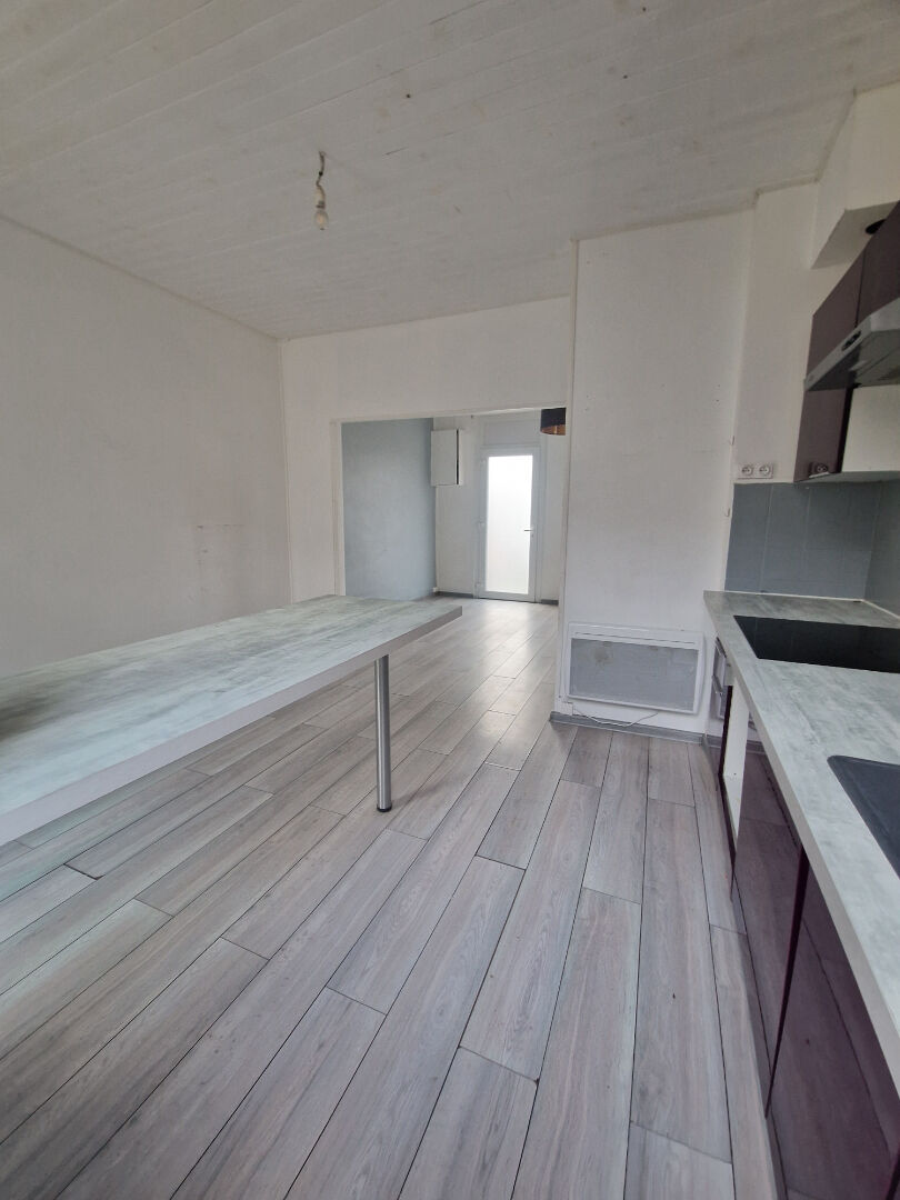 Maison Lillebonne 4 pièce(s)