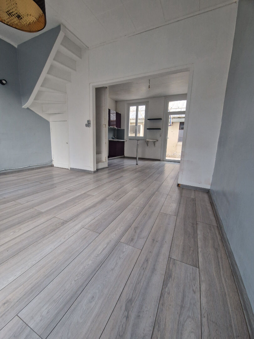 Maison Lillebonne 4 pièce(s)