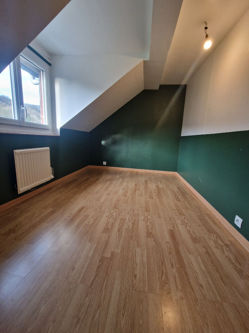 Maison Lillebonne 4 pièce(s)