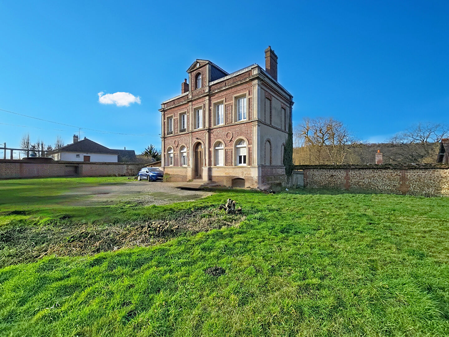 Immeuble 4 appartements Brionne