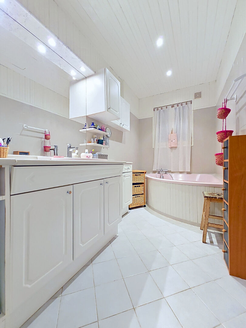 Maison Le Petit Quevilly 7 pièce(s) 131 m2