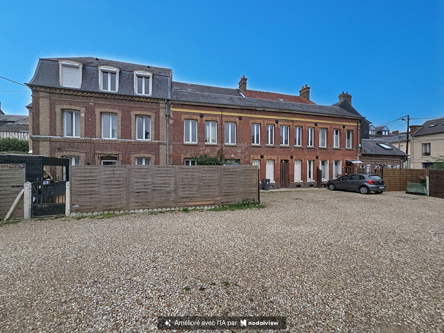 Immeuble Caudebec Les Elbeuf 10 pièce(s) 238.05 m2