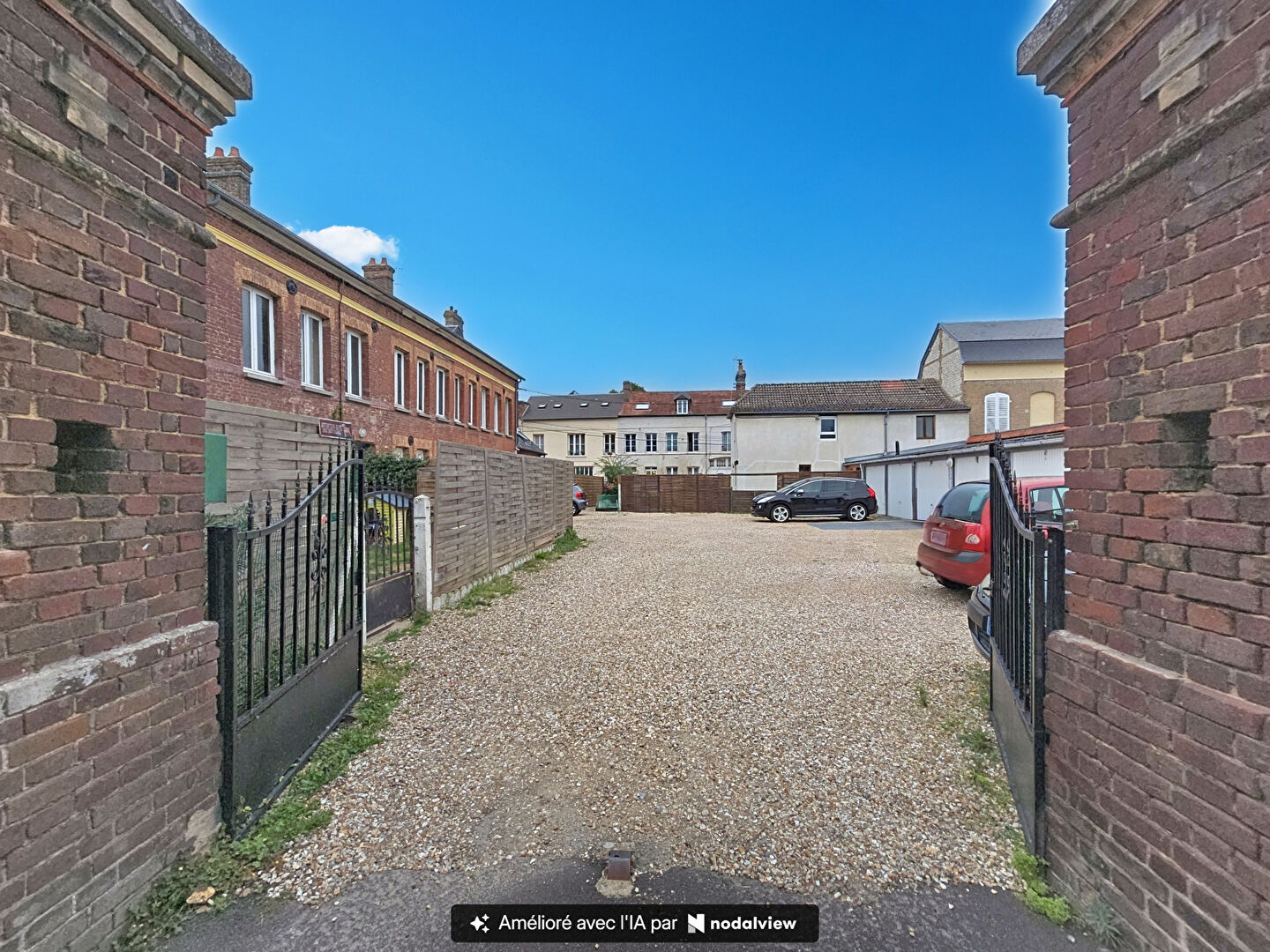 Immeuble Caudebec Les Elbeuf 10 pièce(s) 238.05 m2