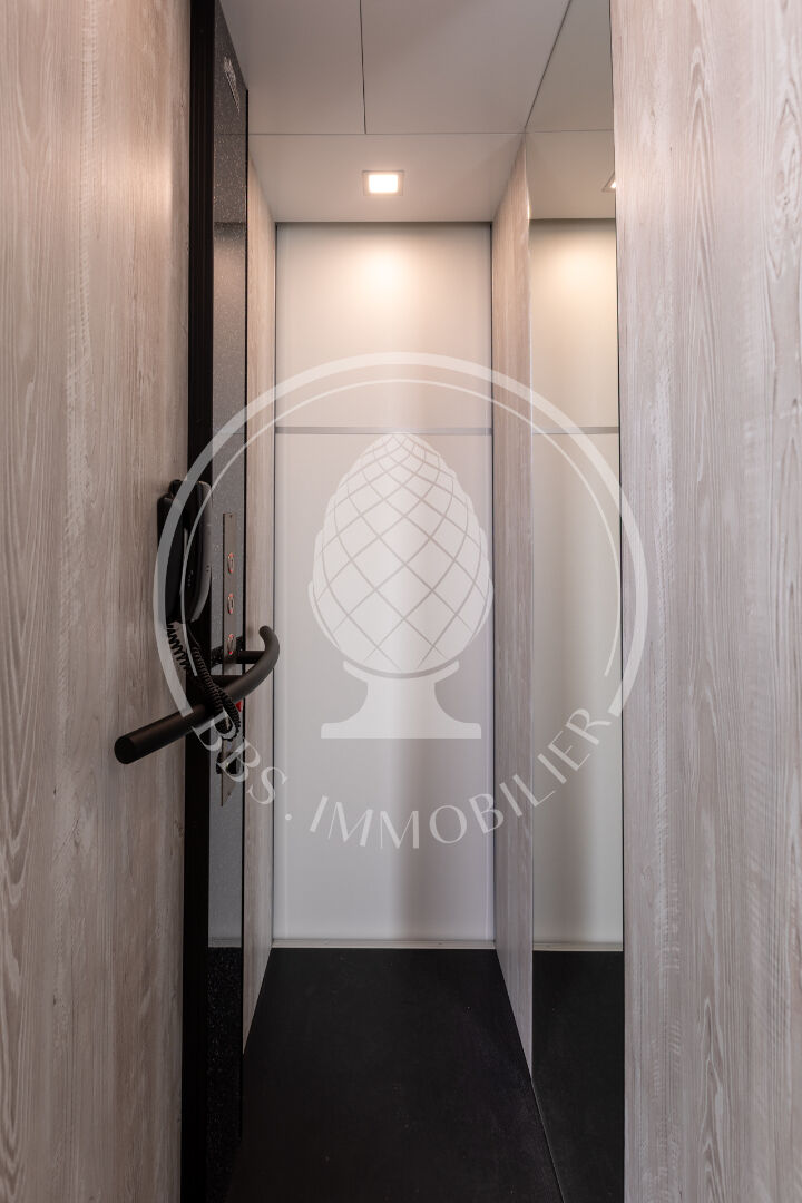 Photo Maison moderne à vendre à La Rochelle - Référence NB422 image 3/6