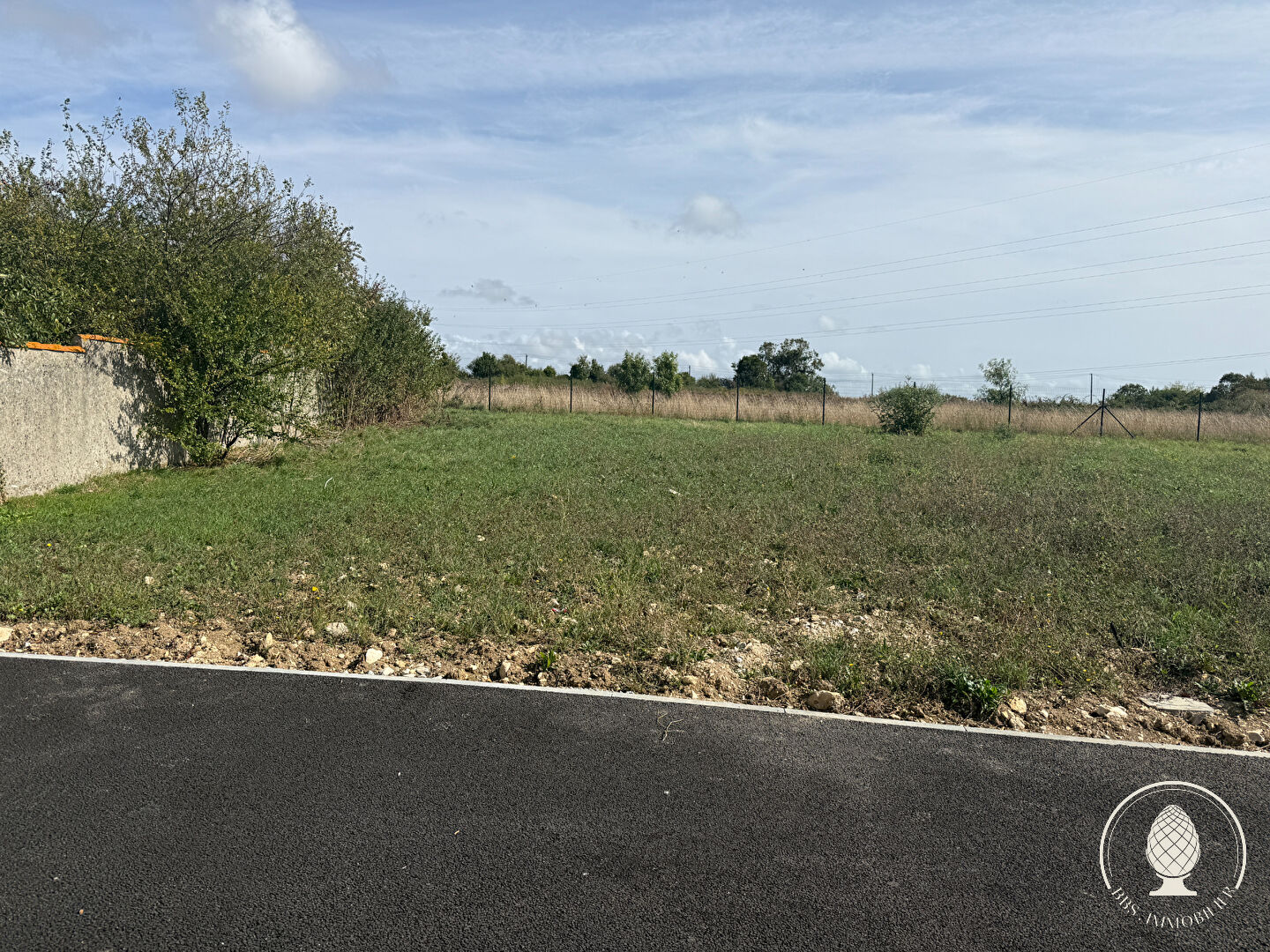 Photo Terrain à vendre à LAGORD 489m² image 2/4