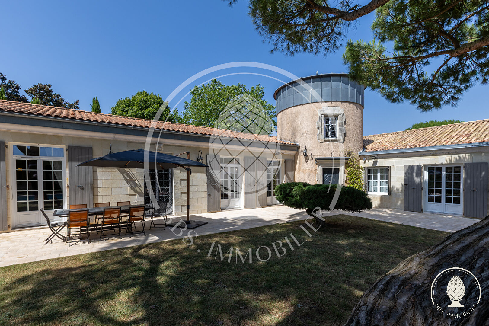 Maison de Prestige à Vendre à Puilboreau - Référence NB434