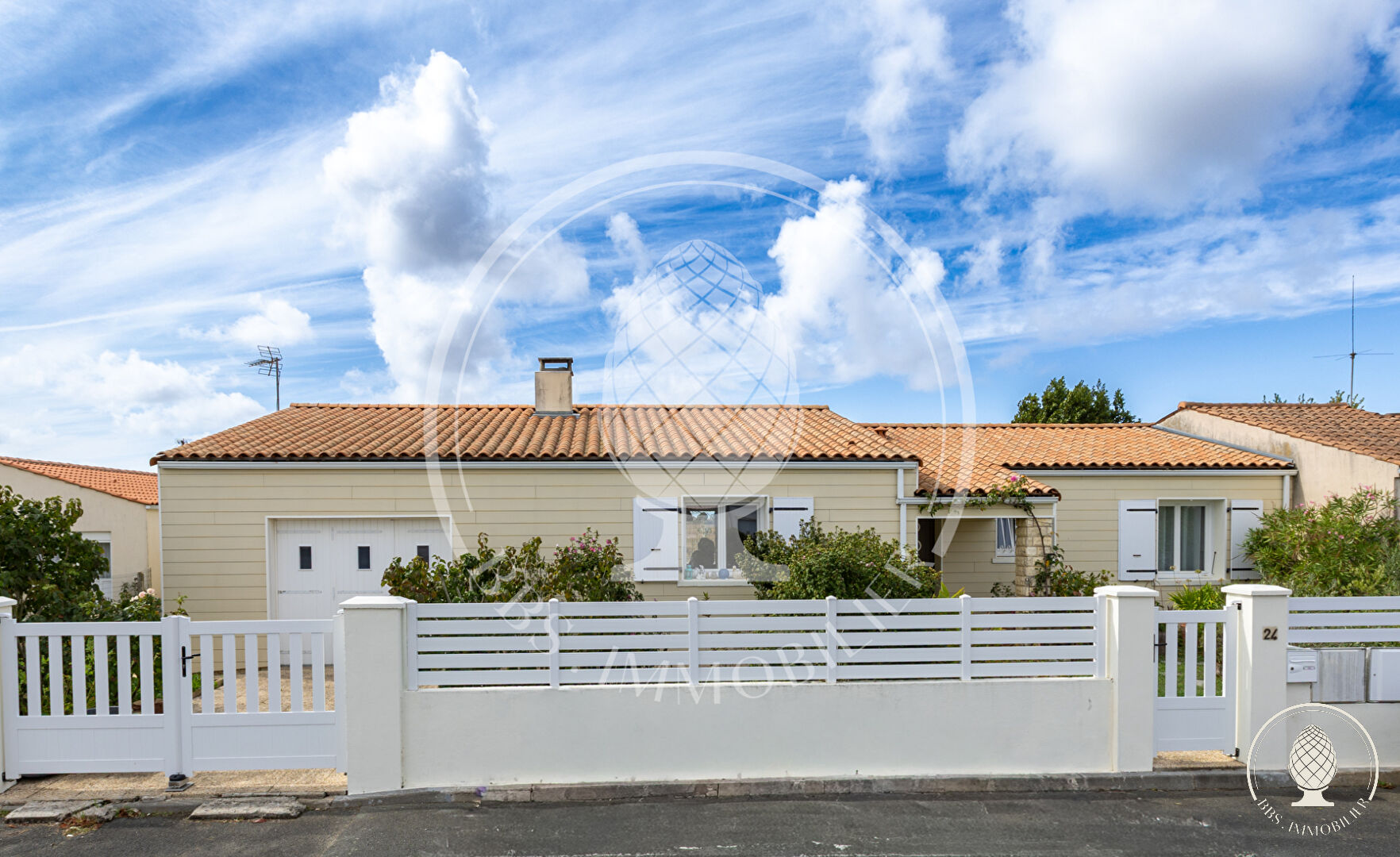 Maison de plain pied à vendre à Saint Xandre - Référence NB445