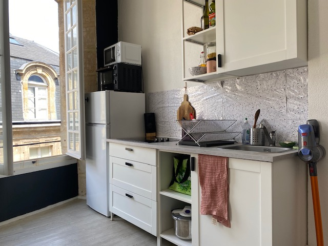 Photo Bordeaux T2 meublé à louer image 4/6