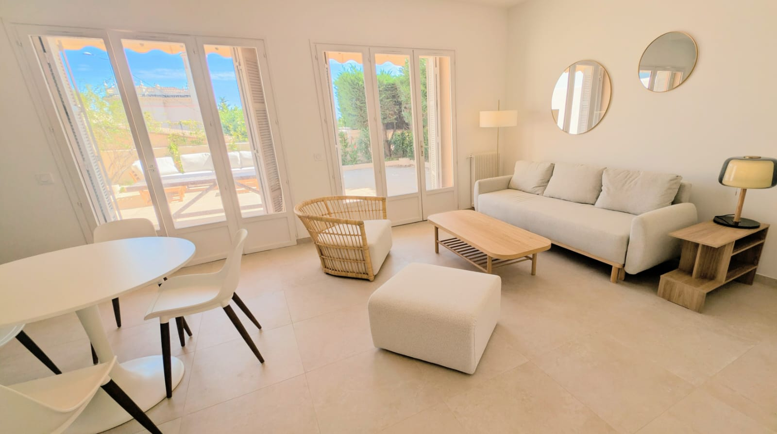 Agence immobilière de OXIA Golfe-Juan