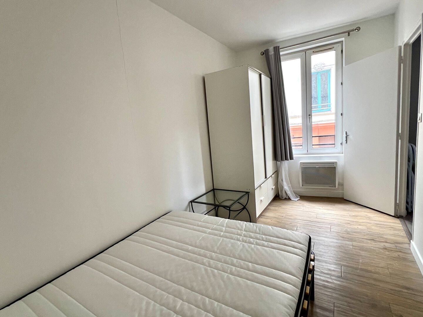 Photo Quartier SAINT GERVAIS! Appartement 2 pièces vendu meublé! image 3/6