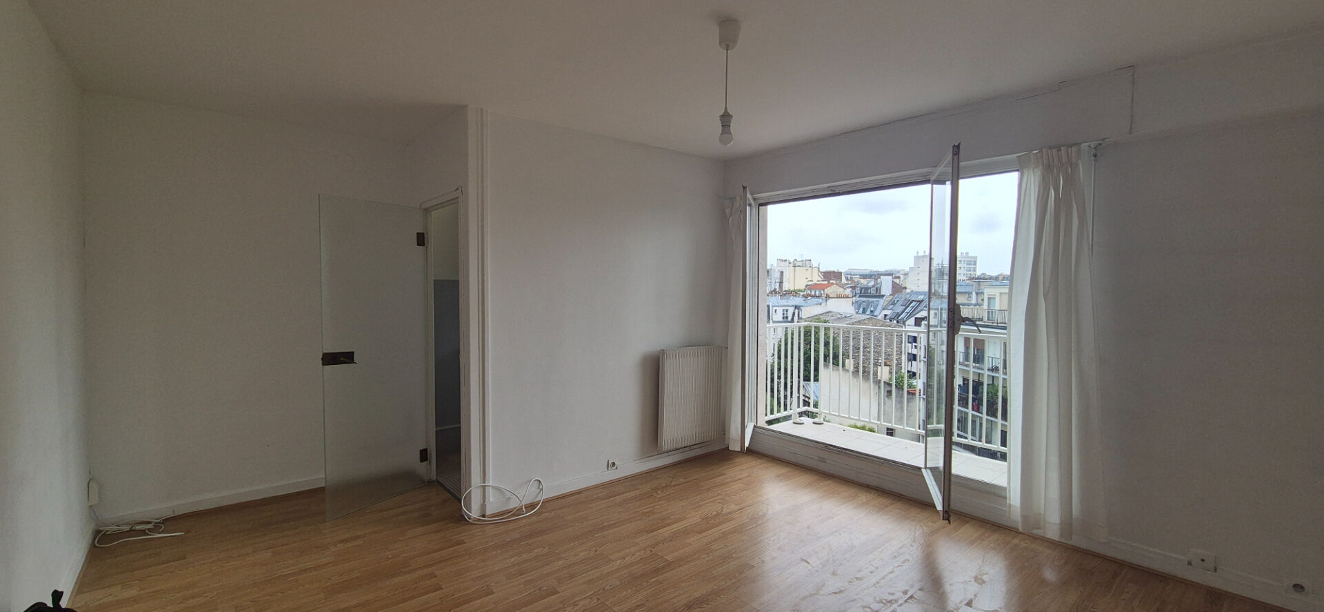 Grand studio La Motte Piquet