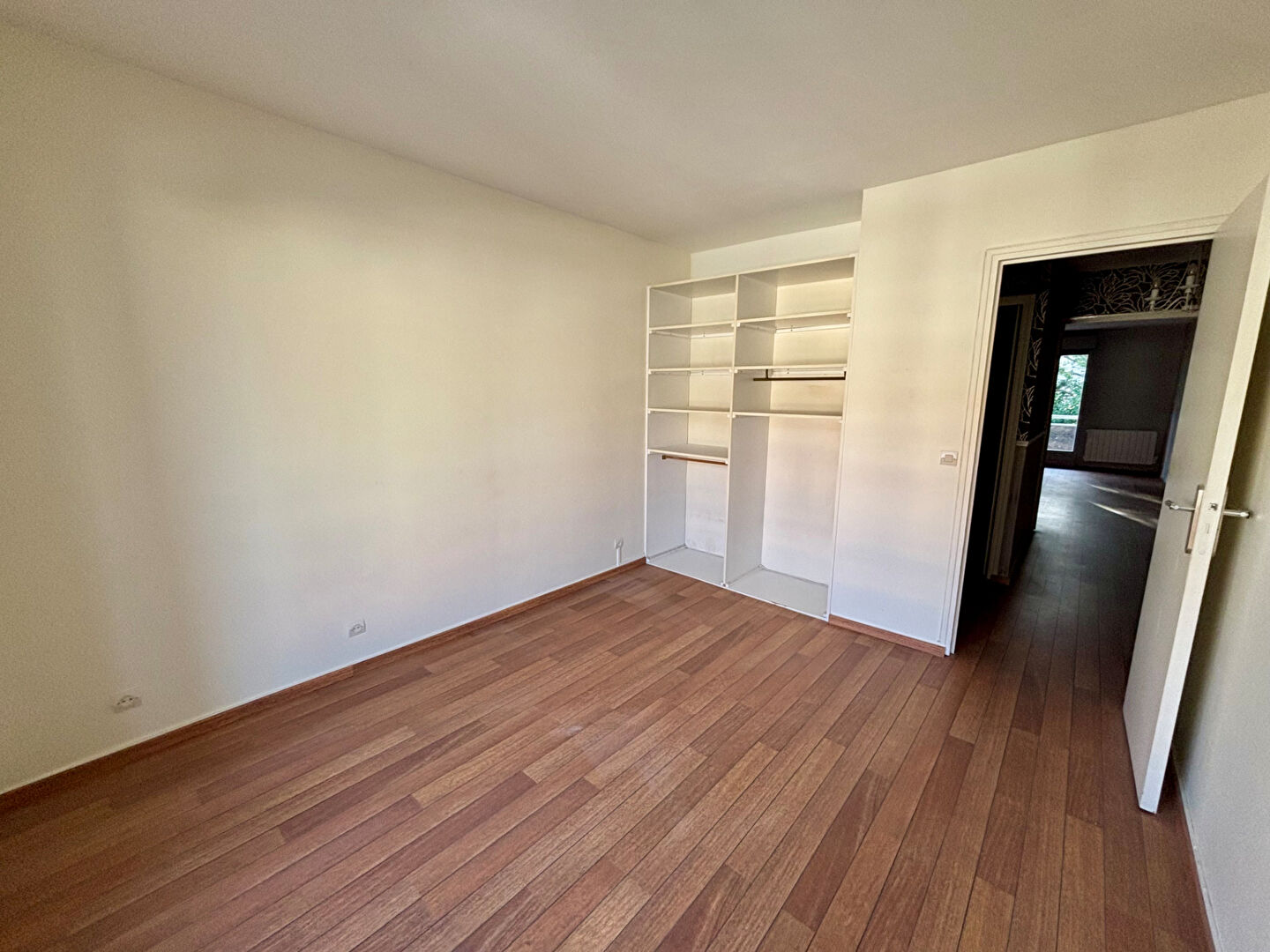 Photo 4 pièces 80 m2 - Proche de toutes commodités image 6/6