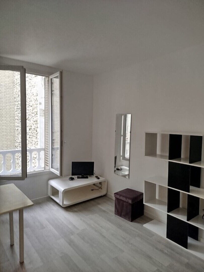 Photo Appartement Paris 1 pièce 22.42 m2 meublé image 5/5