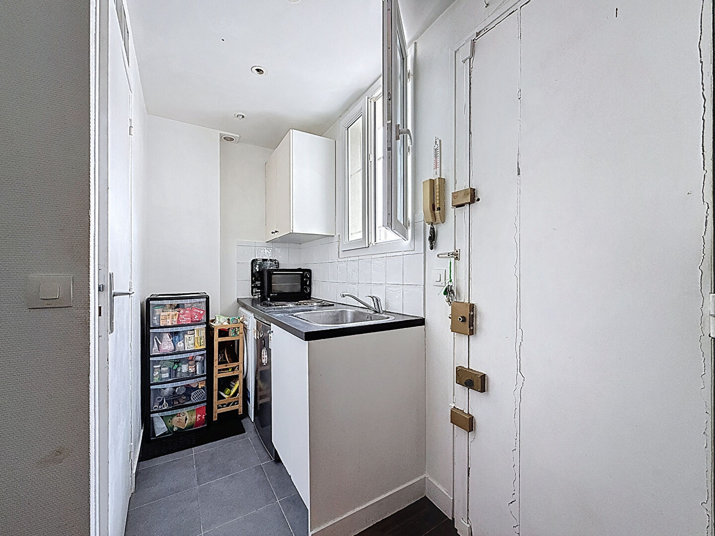 Photo Studio loué  - Eglise Saint-Jean image 3/6