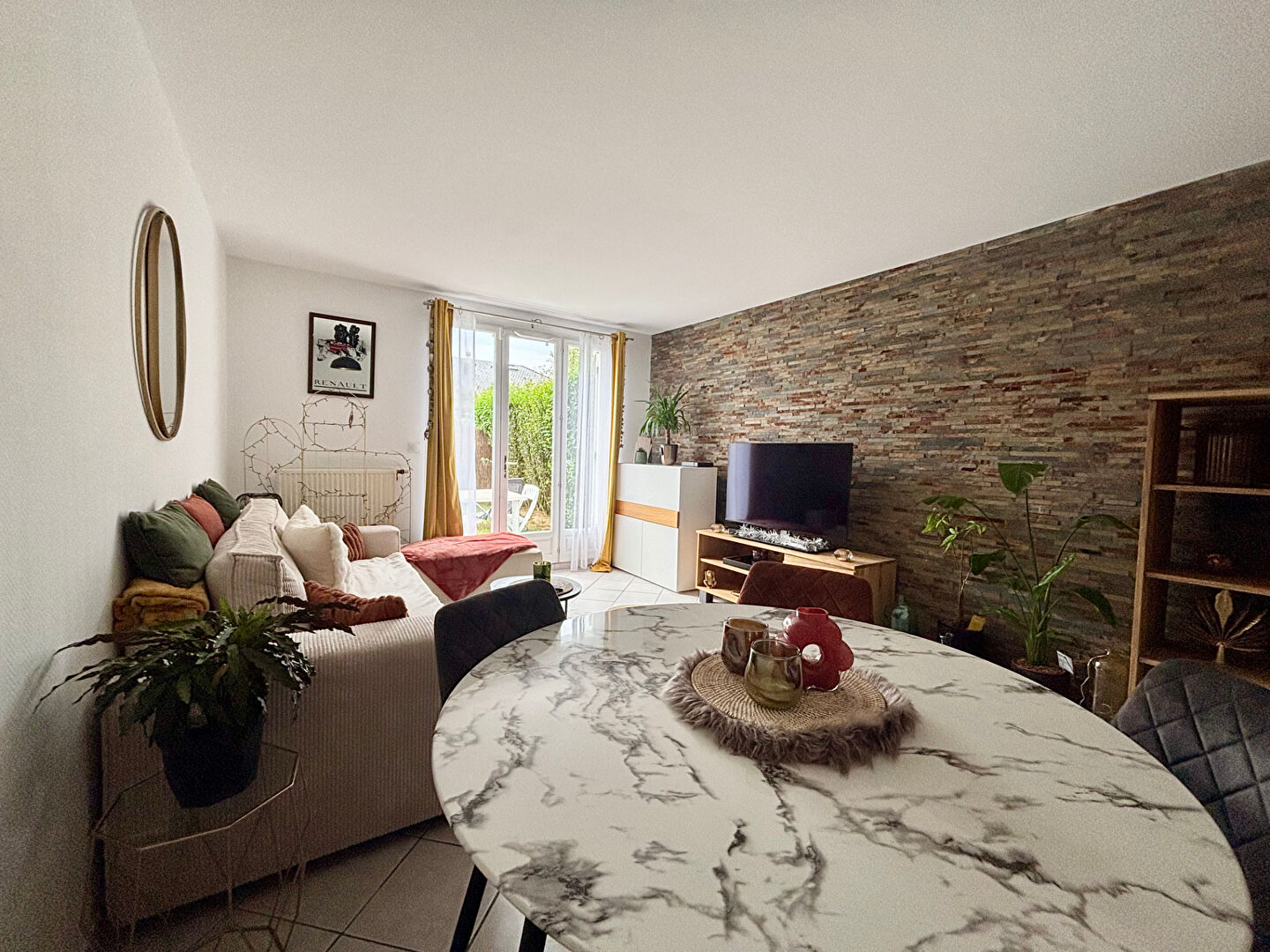 Photo T3 65m² avec box et jardin privatif image 2/6