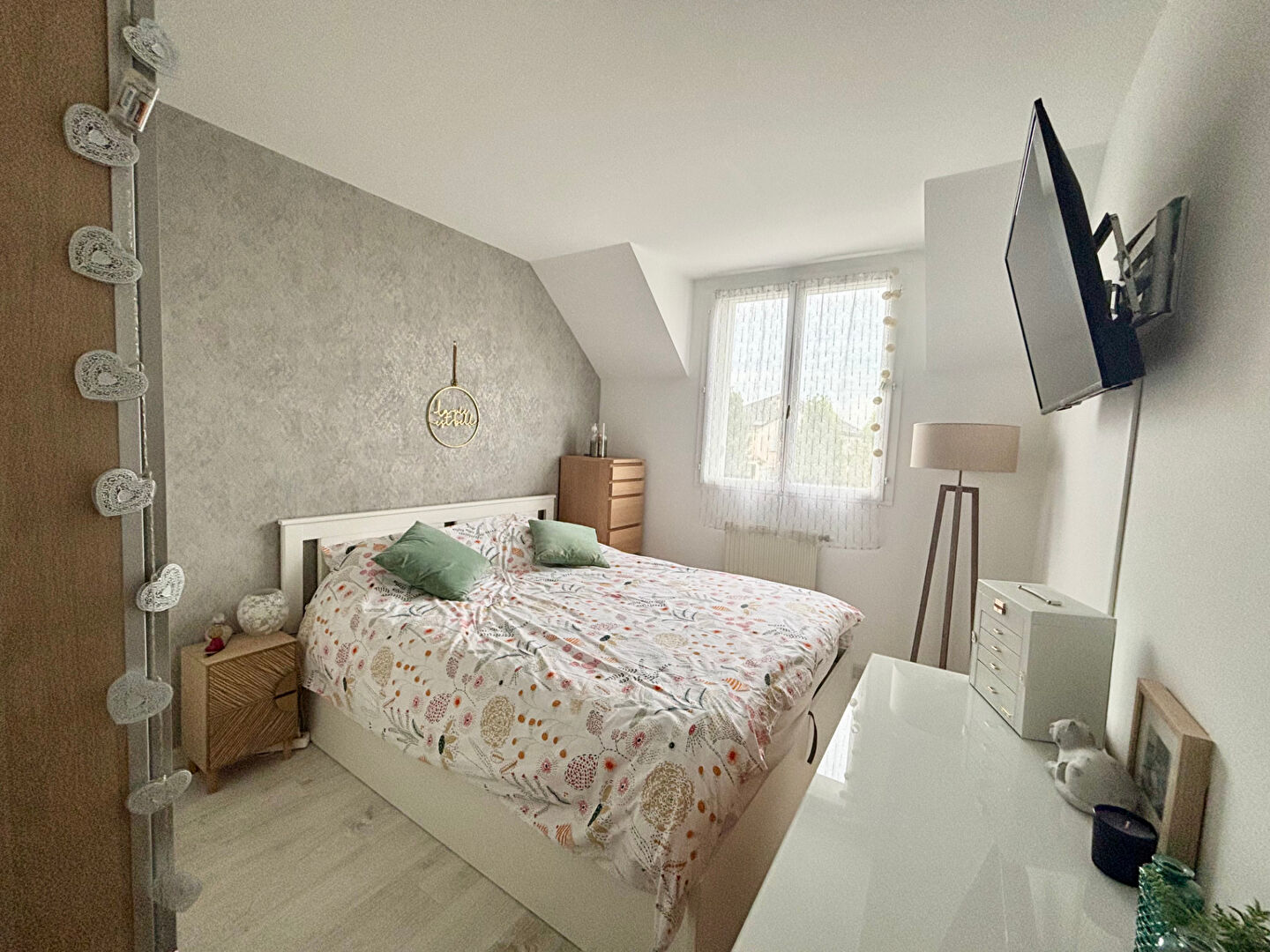 Photo T3 65m² avec box et jardin privatif image 5/6