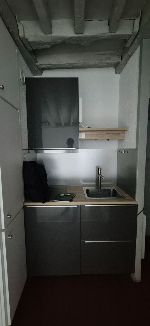 Photo Studio non meublé Paris 2 image 5/5