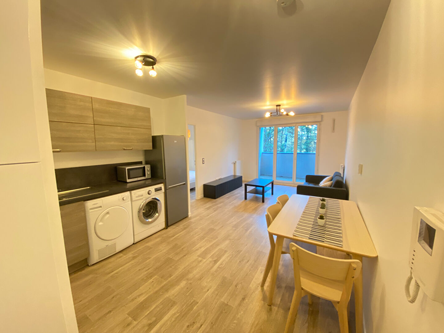 Photo Appartement Dammarie Les Lys 2 pièce(s) 42.65 m2 image 1/6