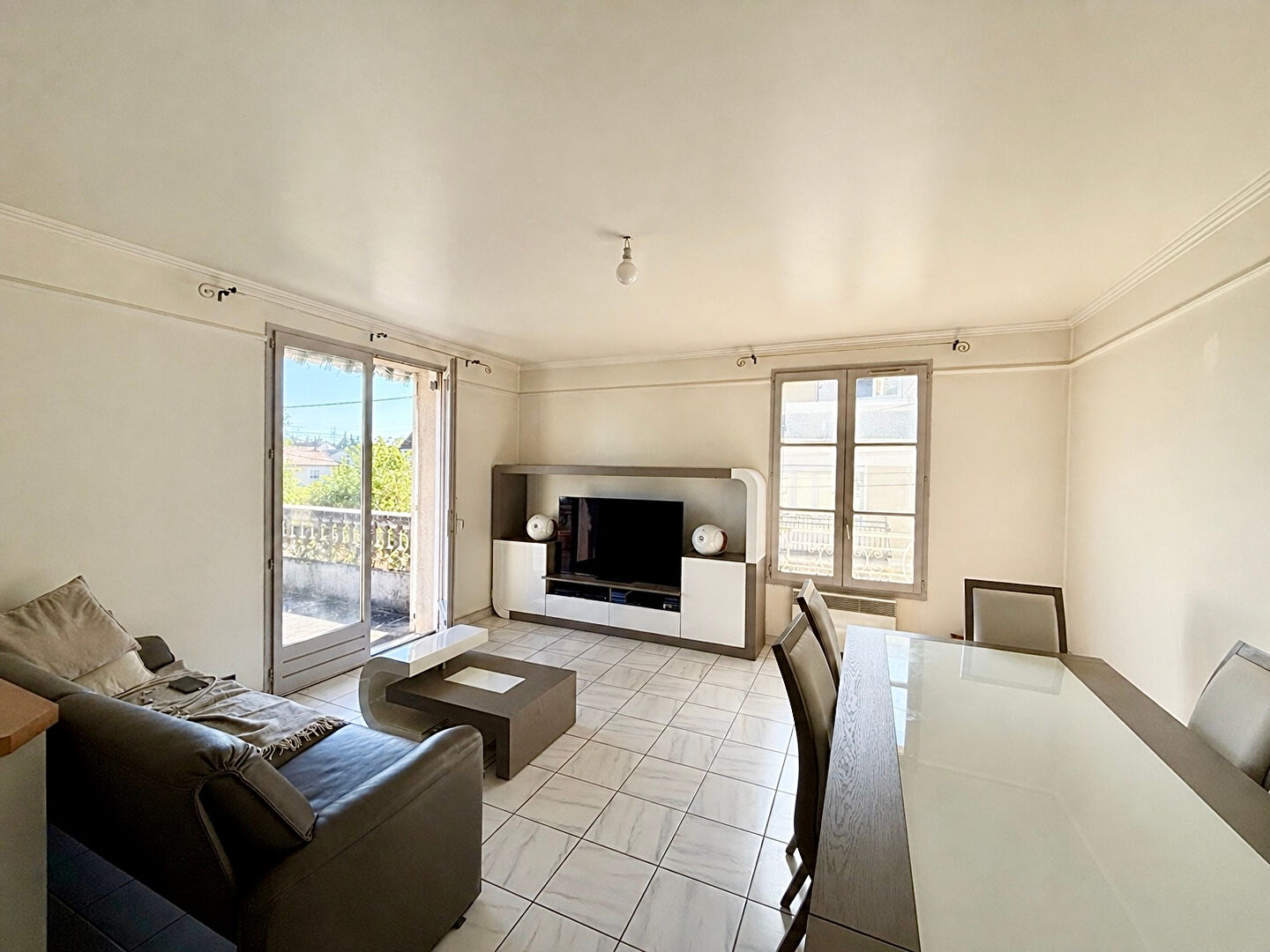 Agence immobilière de OXIA - Gérance Immobilière 94