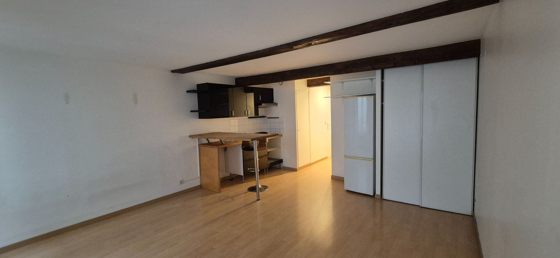 Photo Deux pièces non meublé image 2/6