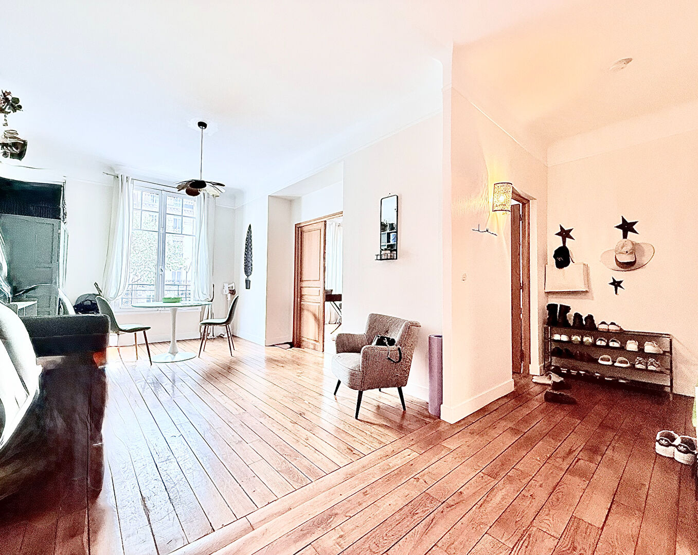 Photo Paris 15e - École Militaire -  2 pièces meublé -1 chambre - 53 m² image 2/6