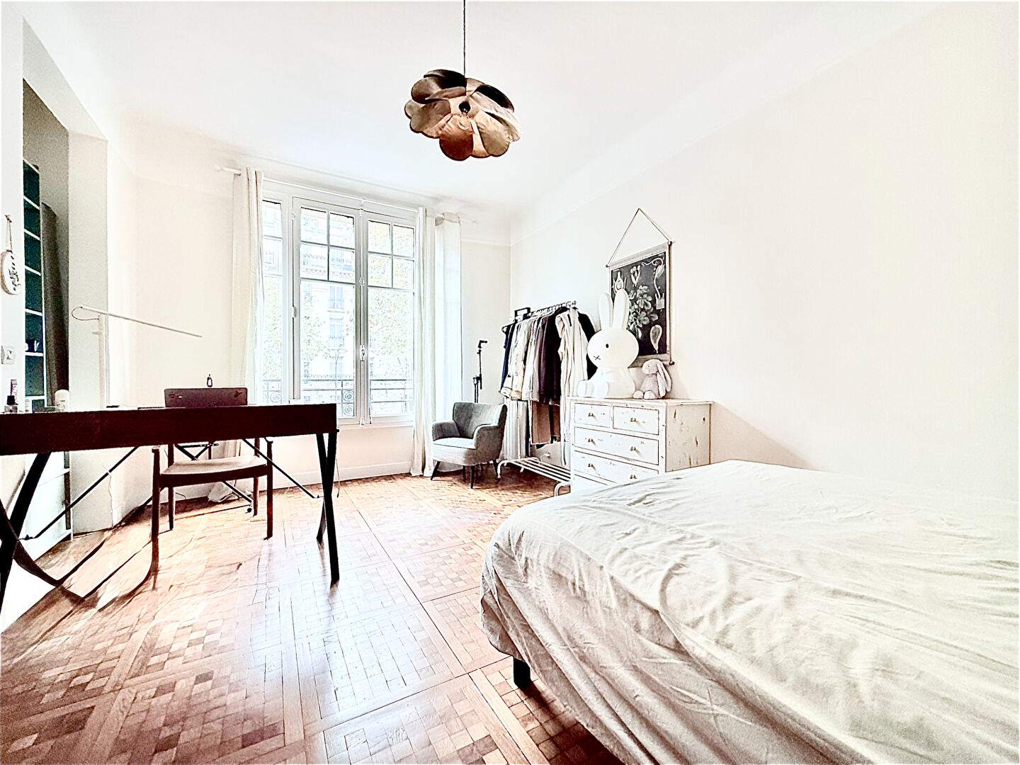 Photo Paris 15e - École Militaire -  2 pièces meublé -1 chambre - 53 m² image 4/6