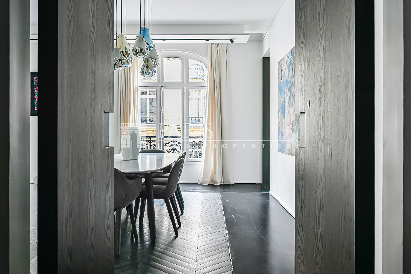 Photo Paris 17e - Courcelles / Wagram - 6 pièces - 185 m² -  4 chambres image 6/6