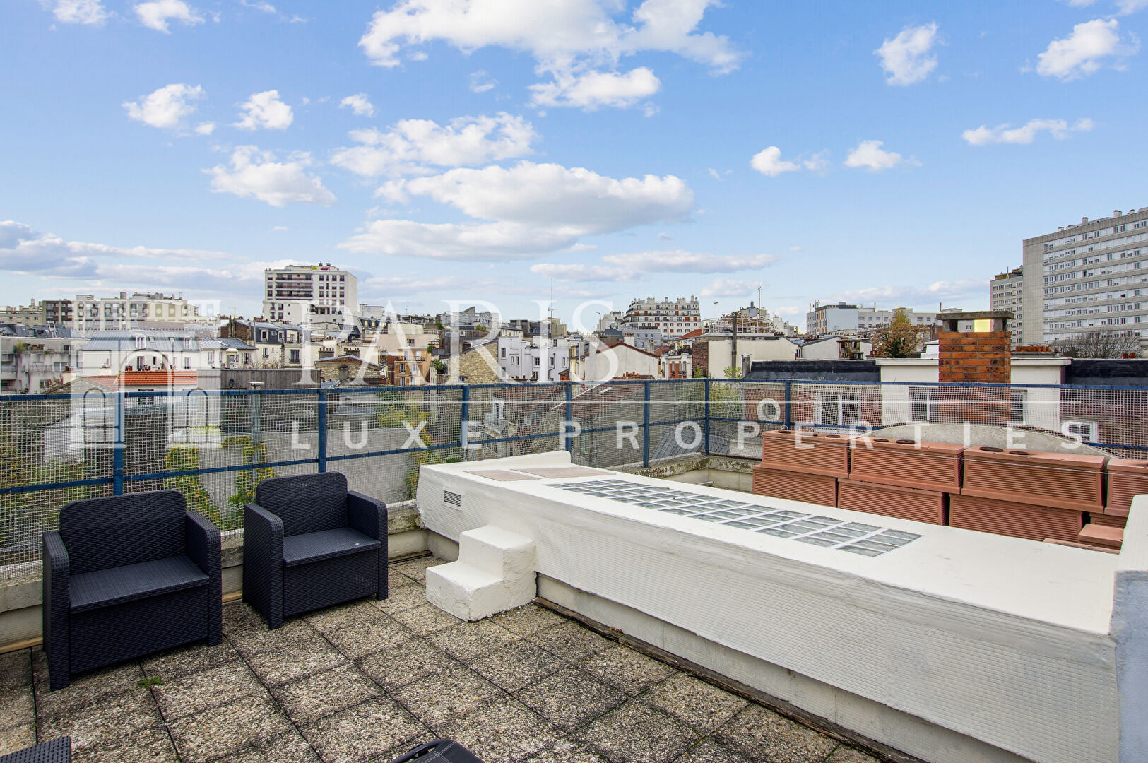 Photo PARIS 19- MAISON CONTEMPORAINE - TOIT TERRASSE - PLEIN SUD image 3/6