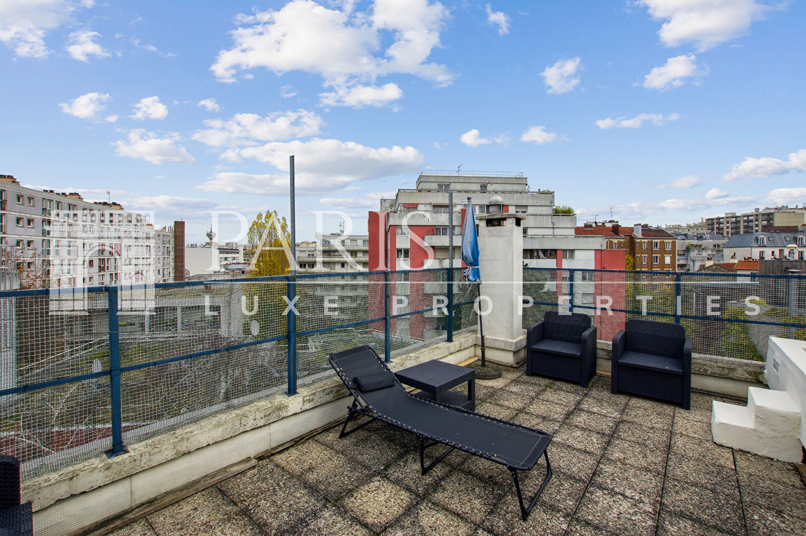 Photo PARIS 19- MAISON CONTEMPORAINE - TOIT TERRASSE - PLEIN SUD image 4/6