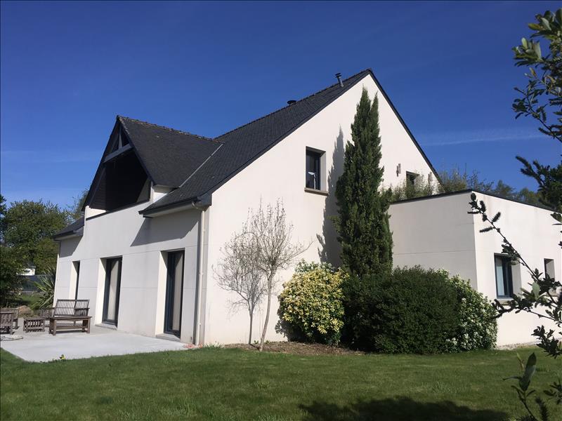 Photo MAISON PLUMERGAT - 7 pièce(s) - 230 m2 image 1/6