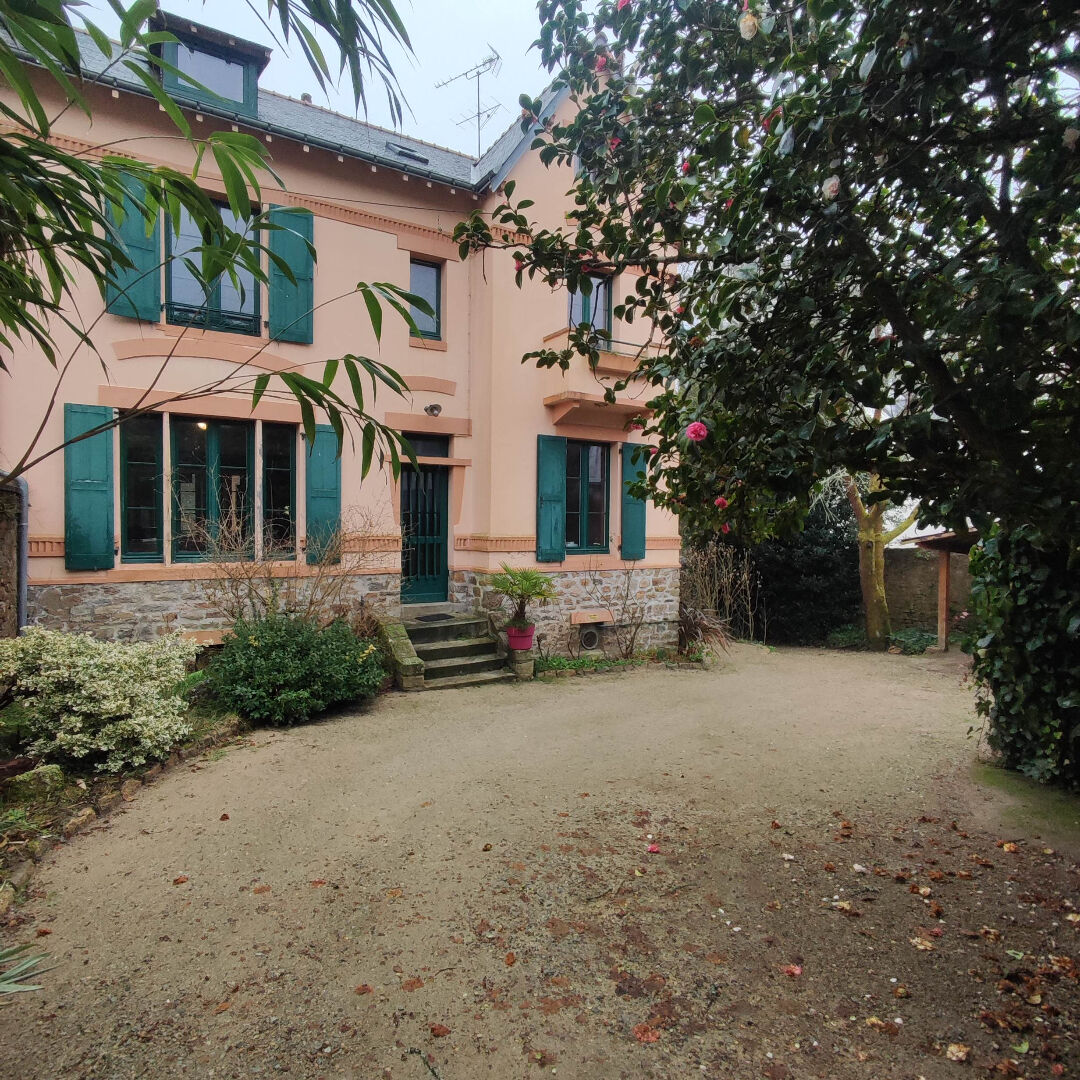 Agence immobilière de PARKI IMMOBILIER HENNEBONT