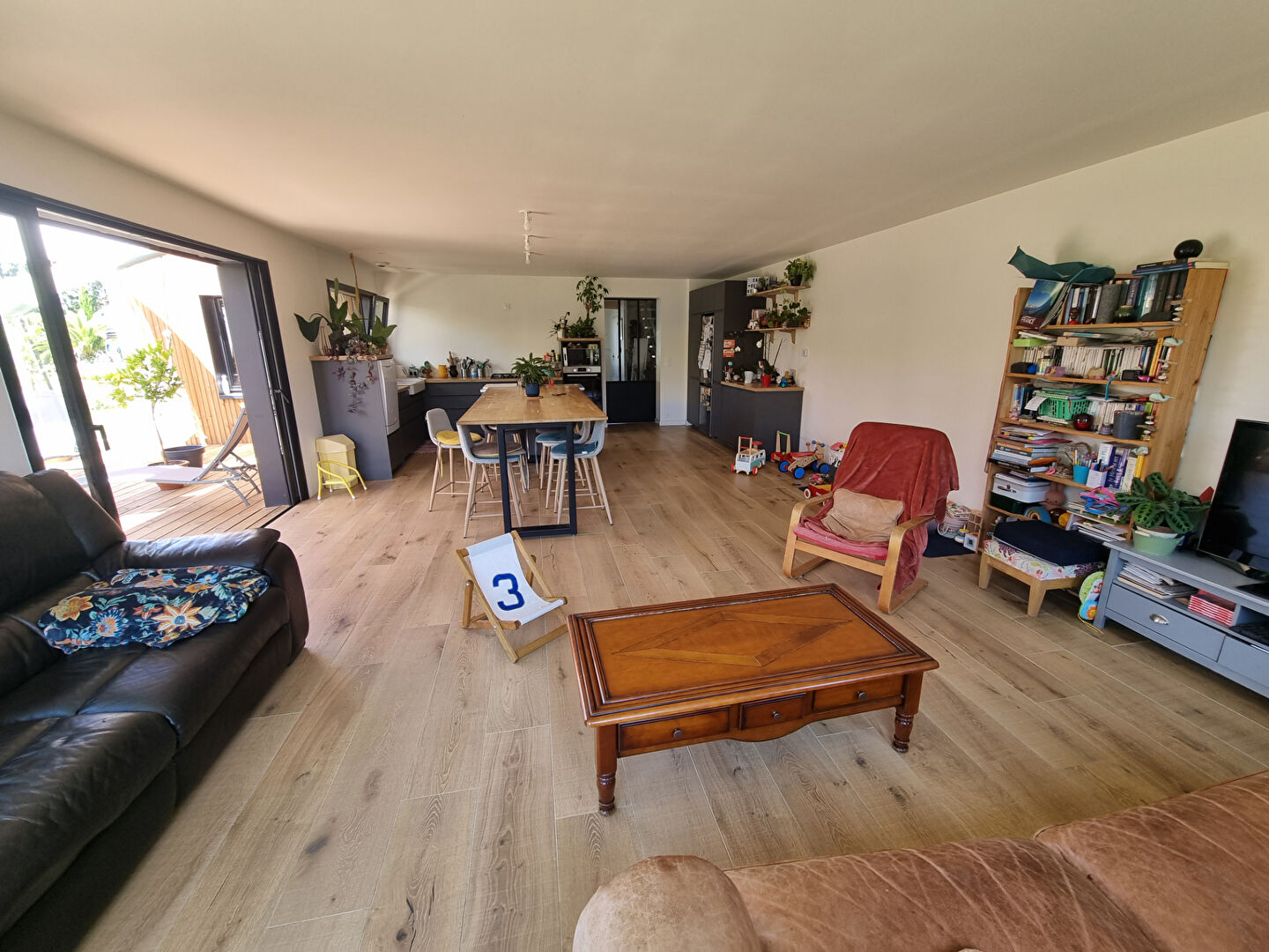 Photo Contemporaine T7 de 2023 image 2/6