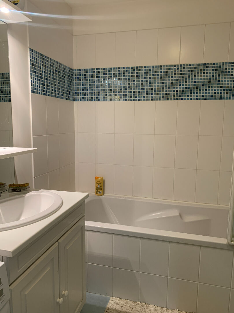 Photo RARE: Appartement 3 pièces LANDEVANT image 3/5