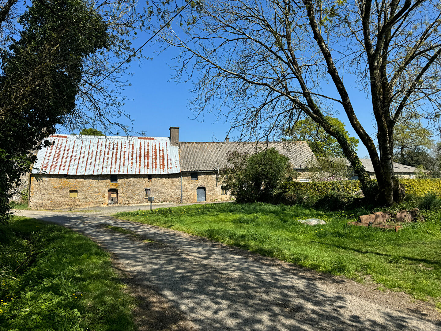 Photo LONGERE 3 pièces PLUMERGAT image 1/6