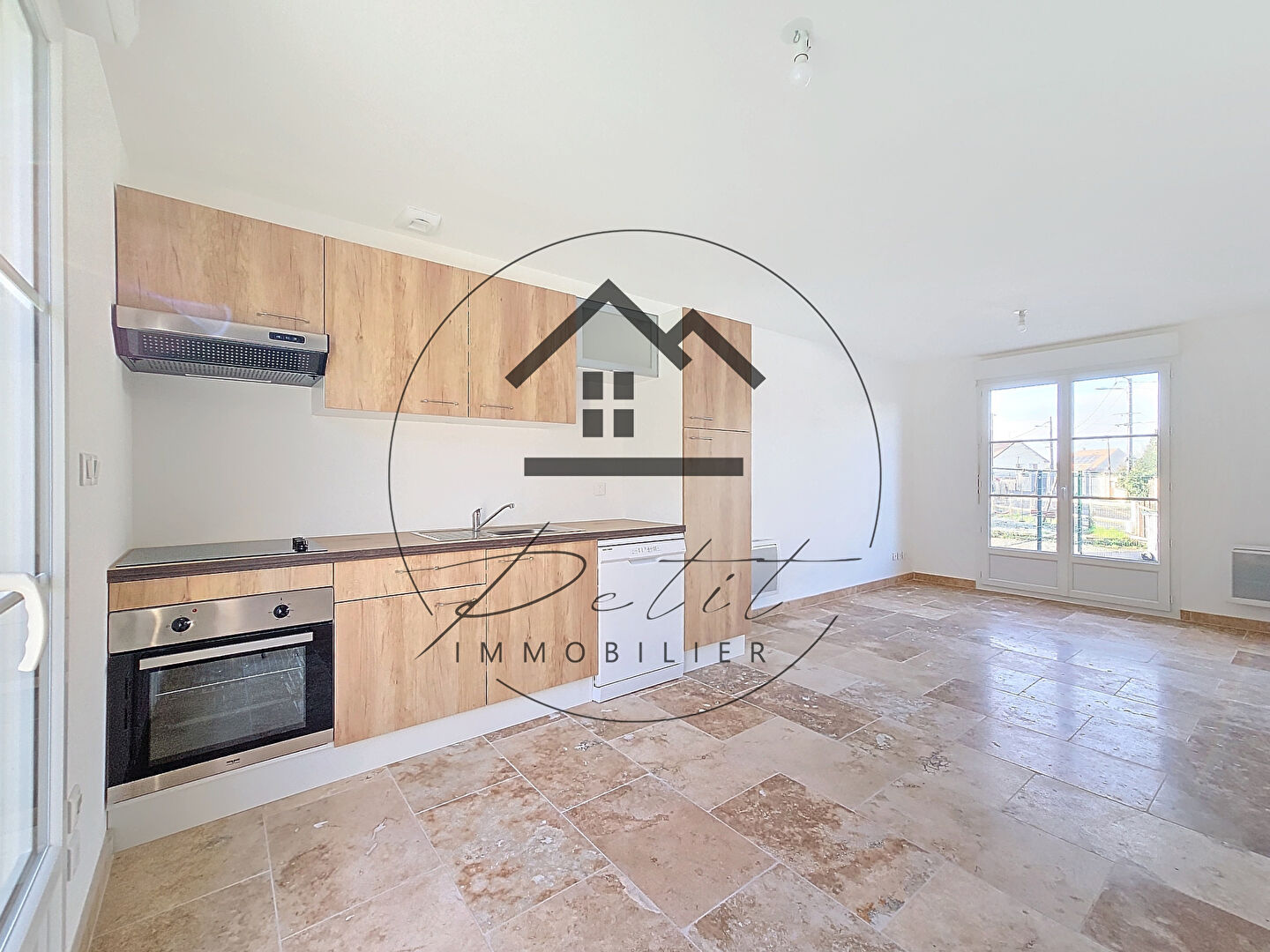 Photo Maison Mogneville 4 pièces image 3/6