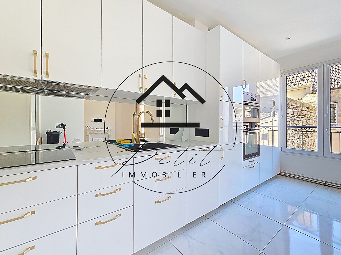 À LOUER - Duplex en plein coeur de MOUY