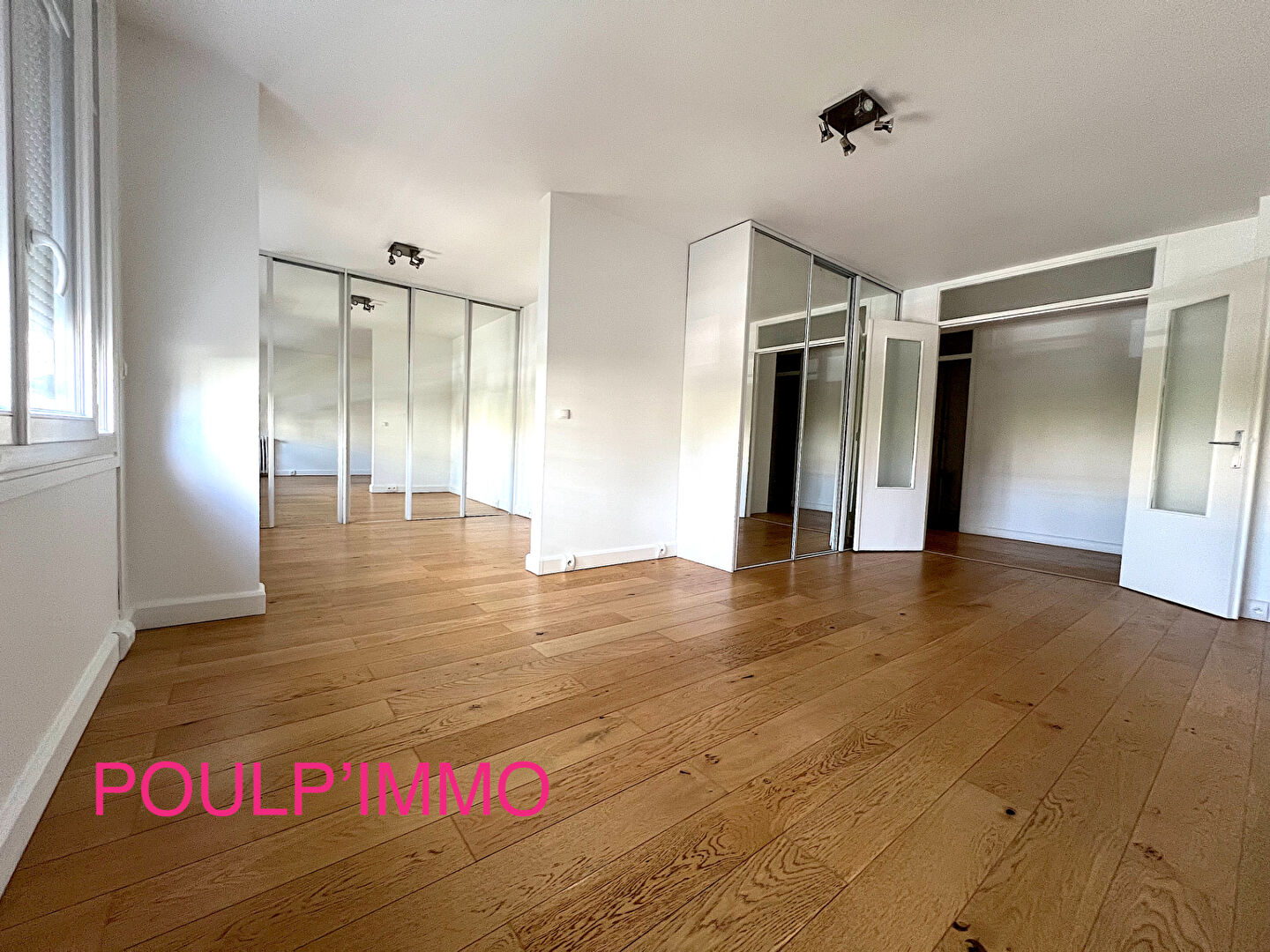 Agence immobilière de POULP'IMMO Bougival