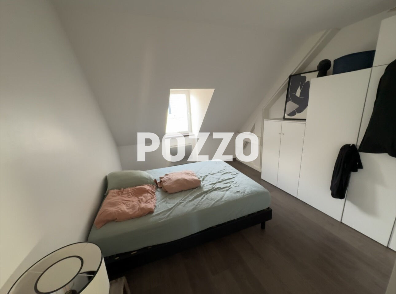 Photo BEL APPARTEMENT DE TYPE F4 A LOUER EN DUPLEX DANS L'HYPER CENTRE DE CHERBOURG image 6/6