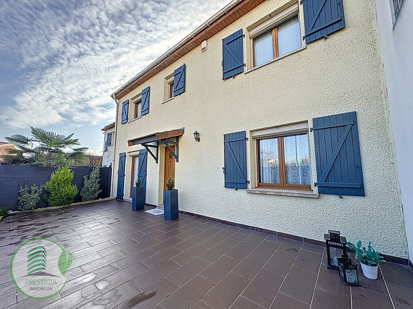 À Vendre Grande Maison Familiale à Reims