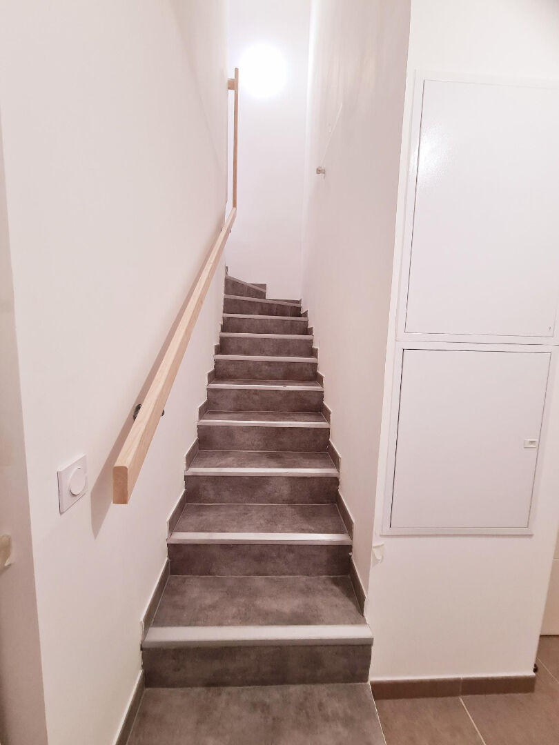 Photo Appartement La Seyne Sur Mer 2 pièces en souplex 55.29 m2 // Idéal PRIMO ACCEDANT image 3/6