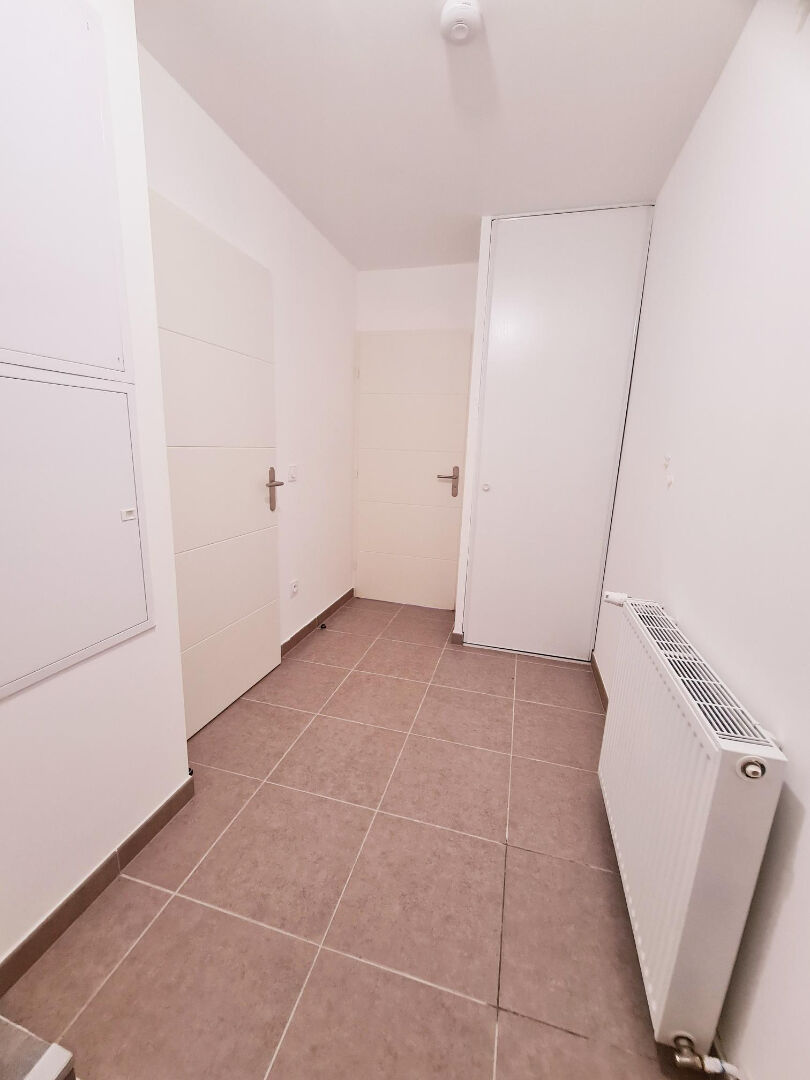 Photo Appartement La Seyne Sur Mer 2 pièces en souplex 55.29 m2 // Idéal PRIMO ACCEDANT image 5/6