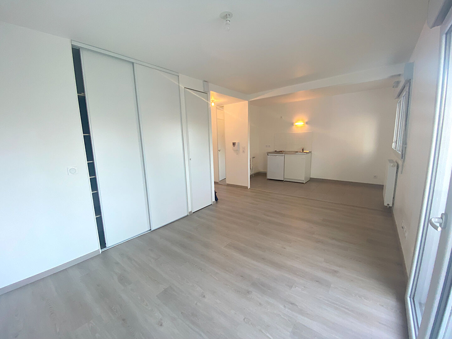 Photo Appartement Rennes 1 pièce 31.14 m² avec balcon et parking image 4/6