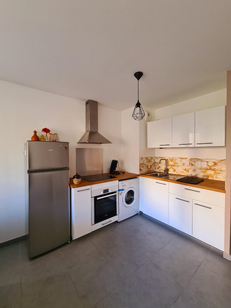 Photo Appartement Marseille 2 pièces 41.3 m2 image 4/6