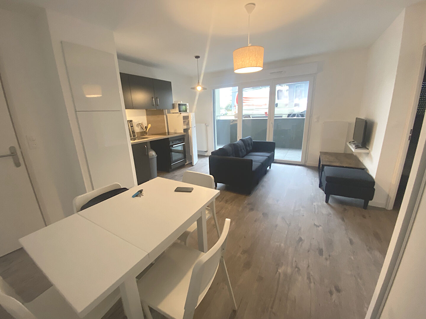 Photo Appartement Rennes 2 pièces 40.55 m² avec terrasse et parking image 2/6