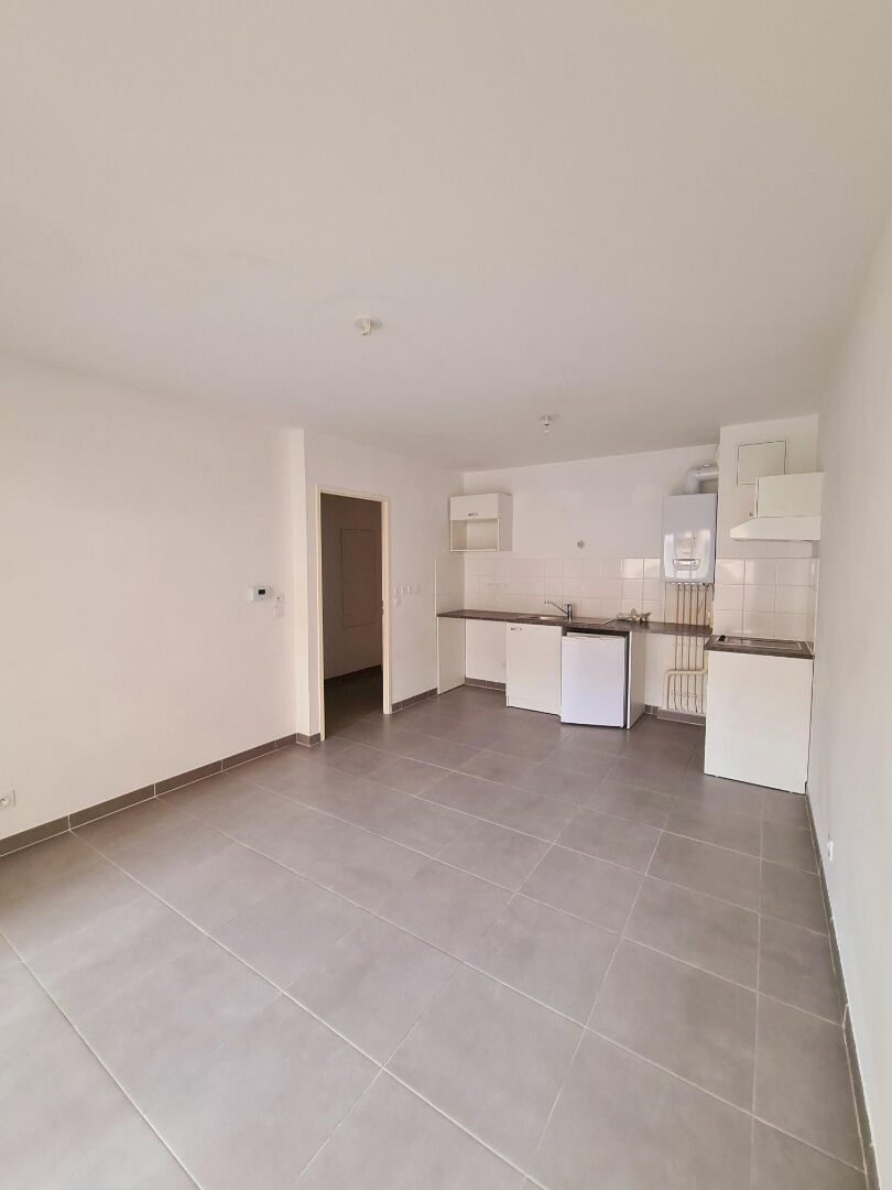 Photo Appartement Toulon 2 pièces 38.06 m2 image 4/6