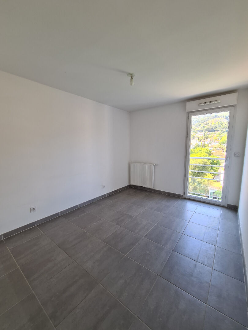 Photo Appartement Toulon 3 pièces 62.5 m2 image 5/6